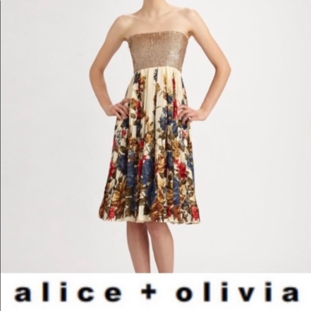 Alice + Olivia Gold Pleated Floral Dress